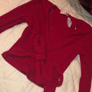 Small size crop top.